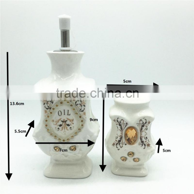 Specifically designed round shape ceramic tea coffee sugar canisters