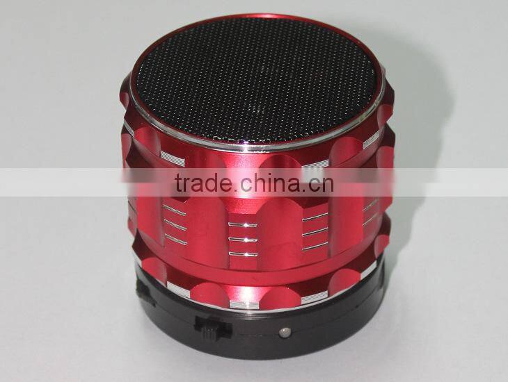 2015 best price FM portable wireless bluetooth mini speaker card slot and usb flash drive slot