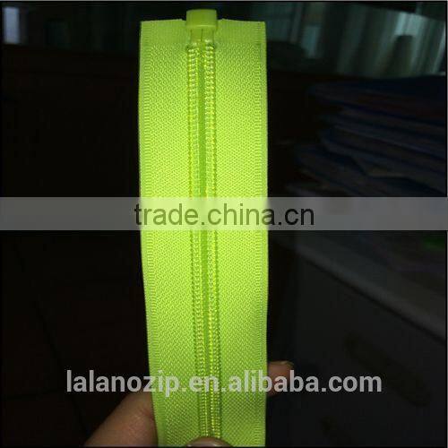 NO.7 open end seamless zipper for mattress cover with neon green fashion color