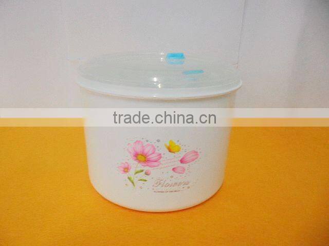 Microwave plastic bowl