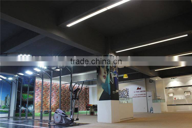 hot selling products price list Meanwell Power supply IP65 cree chip 150w led street light