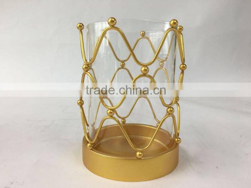 Metal Hurricane Candle Holder With Clear Glass in defferent color