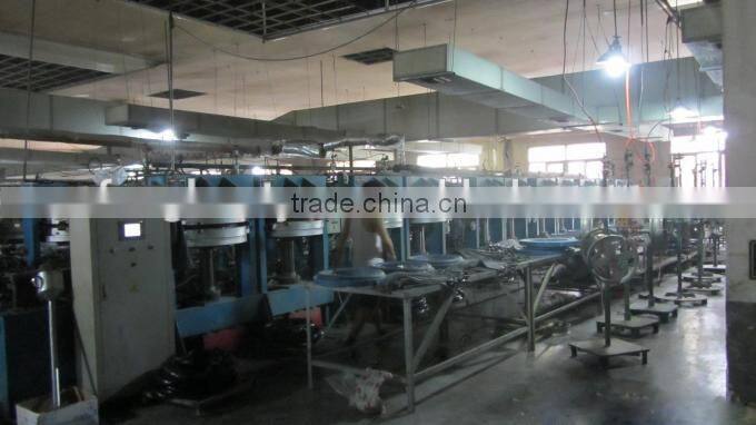 Tire casing, motorcycle tubeless tire type