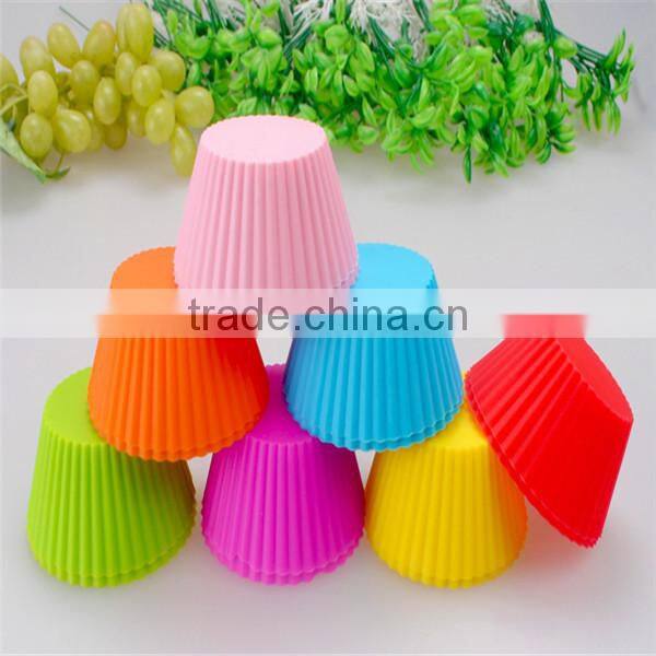 Non-toxic heathy silicone cake tools with custom shapes