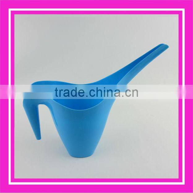 garden plastic watering can & watering pot