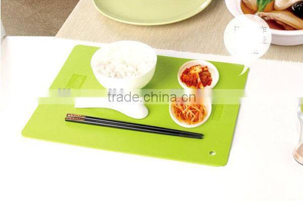 Kitchenware Essential Silicone Cutting Board