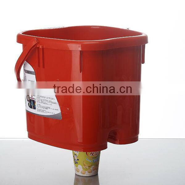 High quality Plastic foot massage spa bucket with handle and massage roller