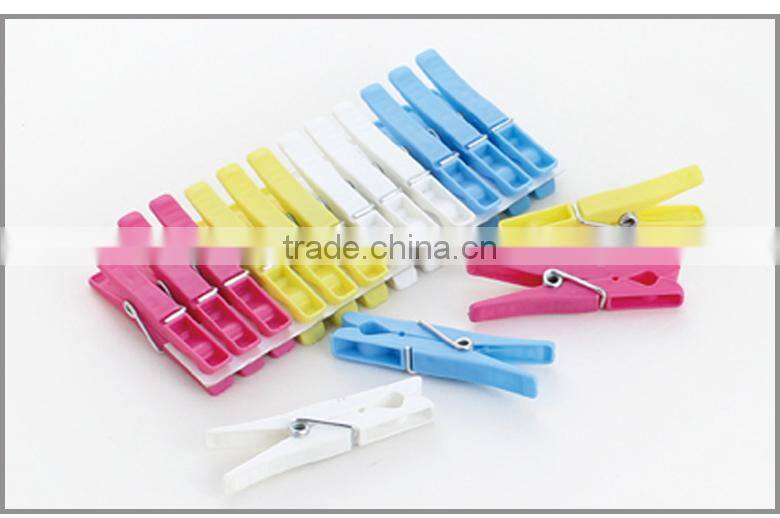 new design big useful plastic clothes hanger peg XY9998-1