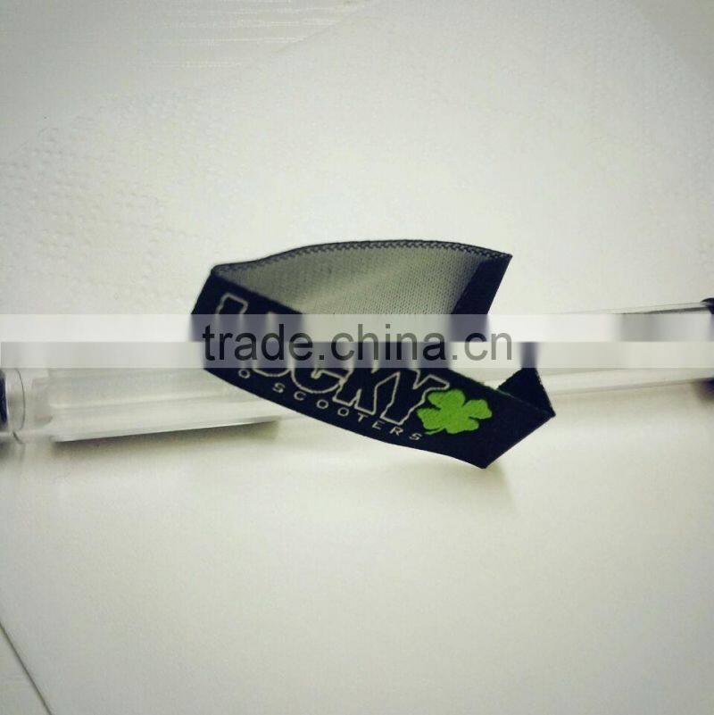 2017 Custom made high density damask woven label clothing labels