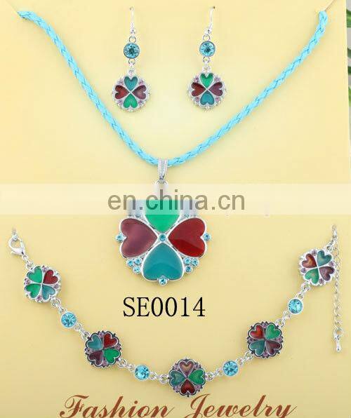 Wholesale costume jewelry lead and nickel safe alloy wedding jewelry for brides