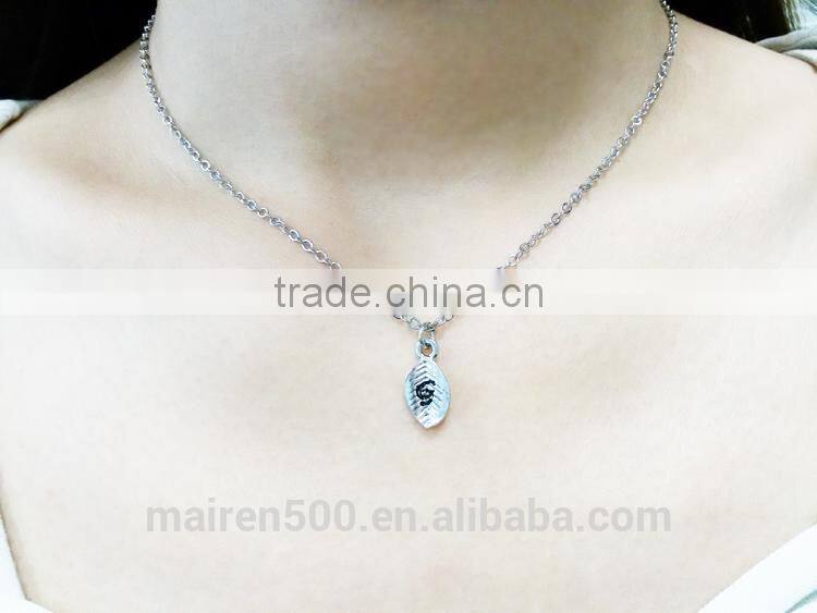 2015 New fashion Custom logo initial disc charm pendant necklace