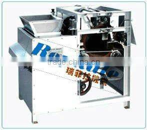 Almond peeling machine