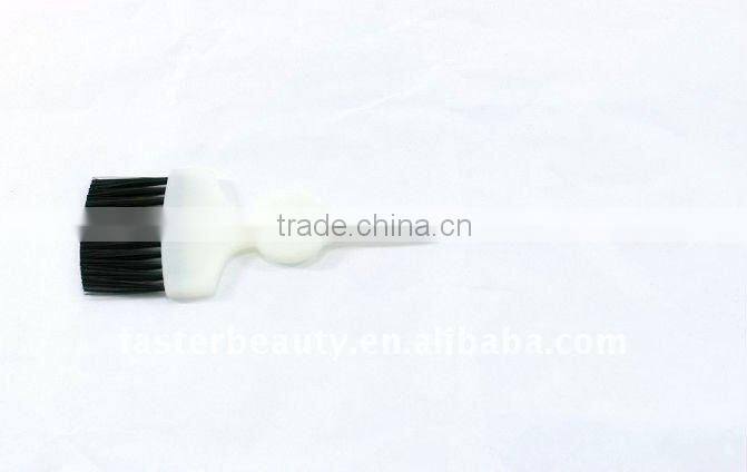 Dye brush