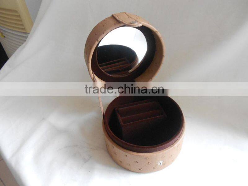 CL-204 Leather Jewelry store content case