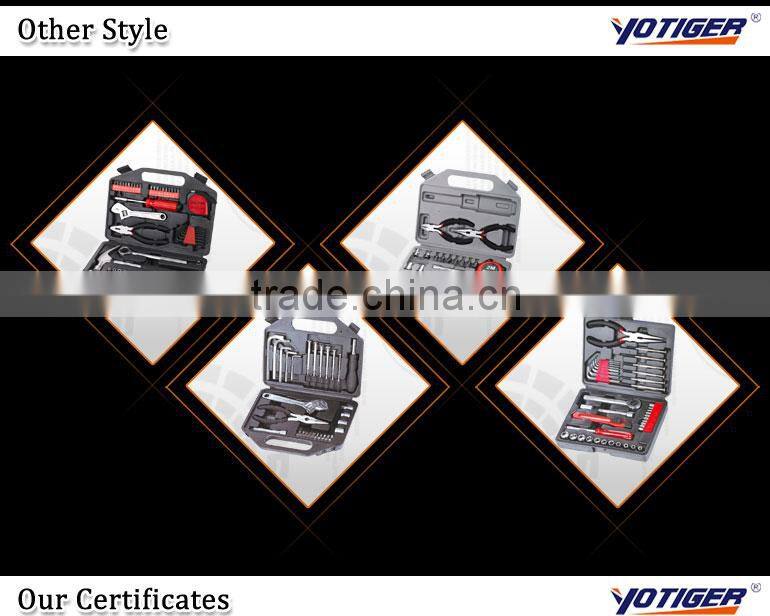 30PCS tool set 1/4'' Dr. sockets POZIDROVI PHILIPS BITS auto tester 4oz claw hammer screw with bag