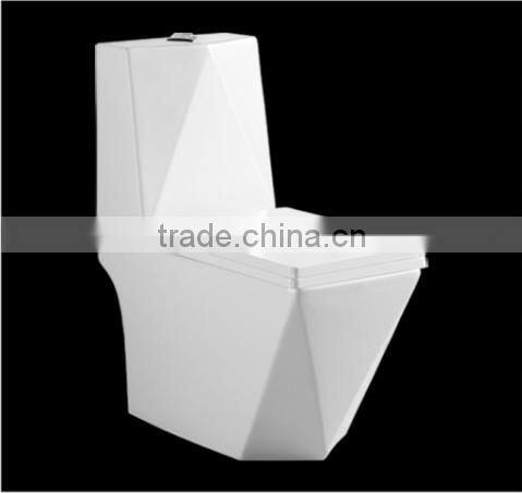 Ceramic diamond shape washdown one piece toilet water closet