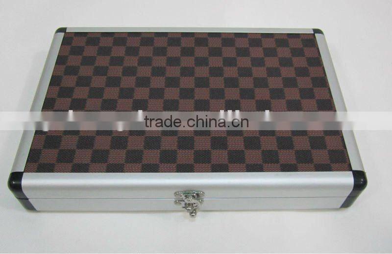 Low Frequency Healthy Diagnosis and Therapy Device