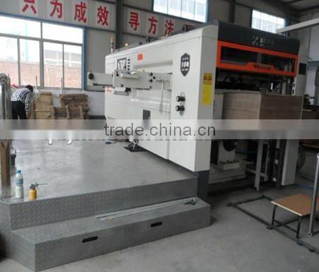 New stock cardboard safety box