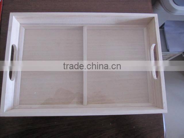 The glass bottom wooden tray