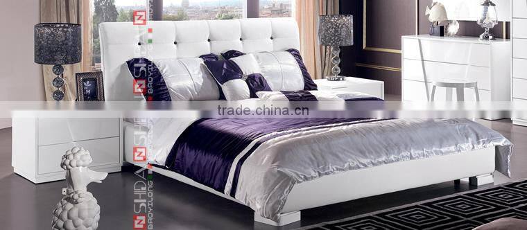 bedroom bed / modern luxury beds / bed with lighted headboard B9017