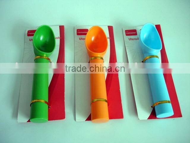 Clear Plastic Ice Cream Spoon