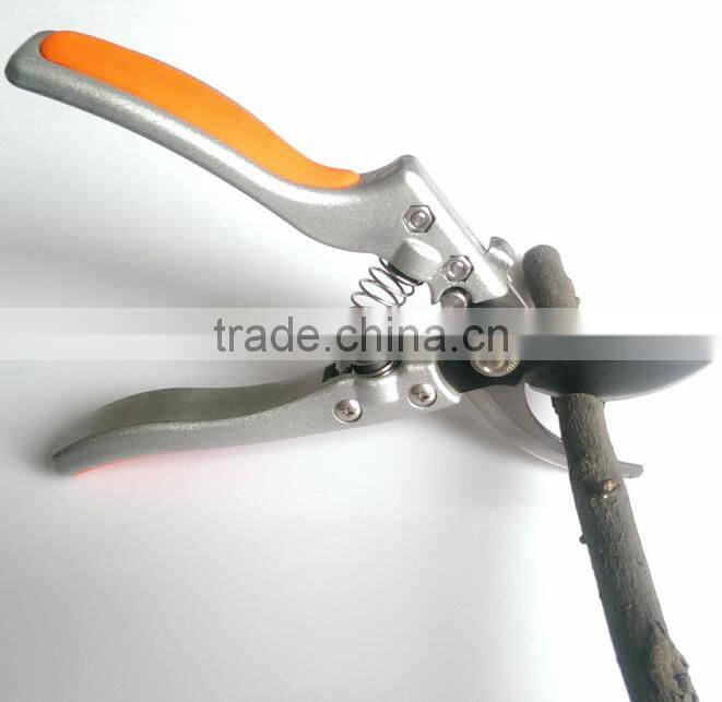 Wholesale useful stainless steel garden tools of heavy-duty pruning shears
