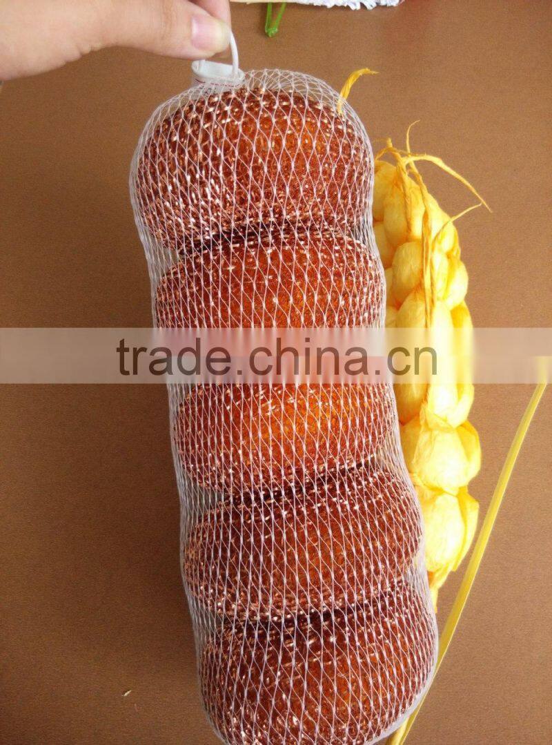 kitchen cleaning stainless steel scourer