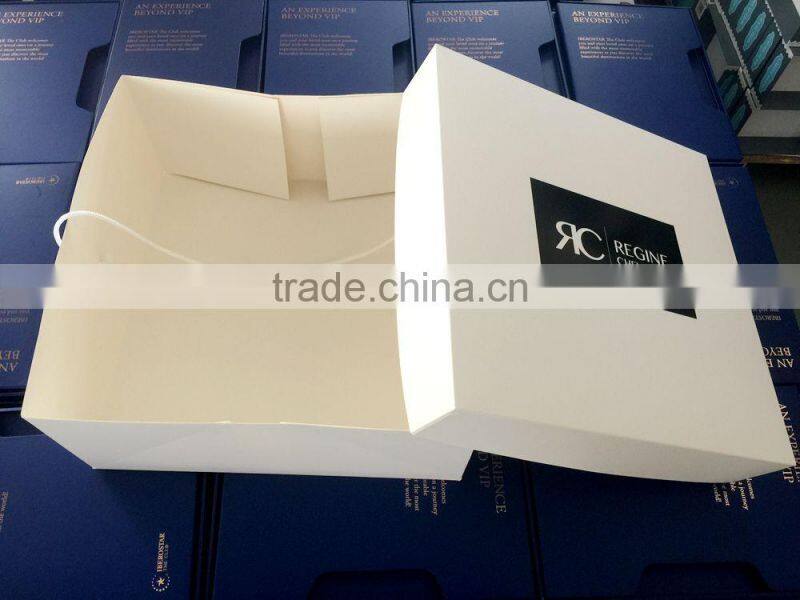 Luxury clothing packaging paper box, custom printed wholesale apparel boxes
