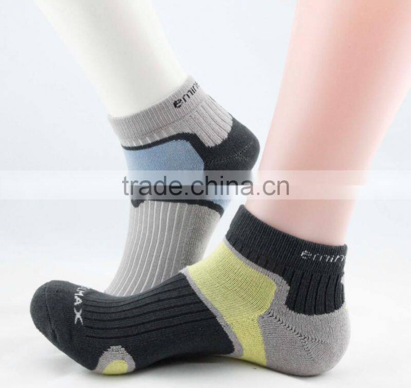 2014 new product super comfortable outdoor sport coolmax cotton running socks men socks women