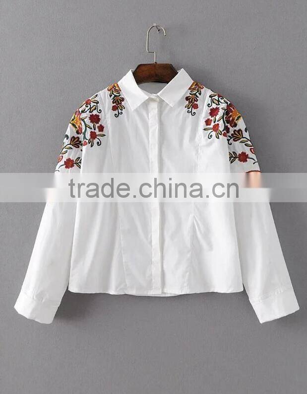 Runwaylover EY2383B Women New Fashion 2017 Loose Embroidery Blouse