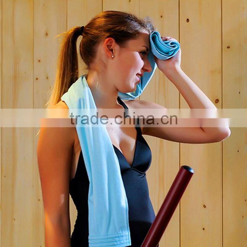 High Quality Promotional Gifts 100% Microfiber Beach Towel