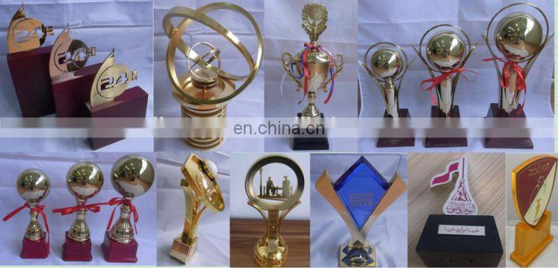 wooden base metal plaque trophy award souvenir