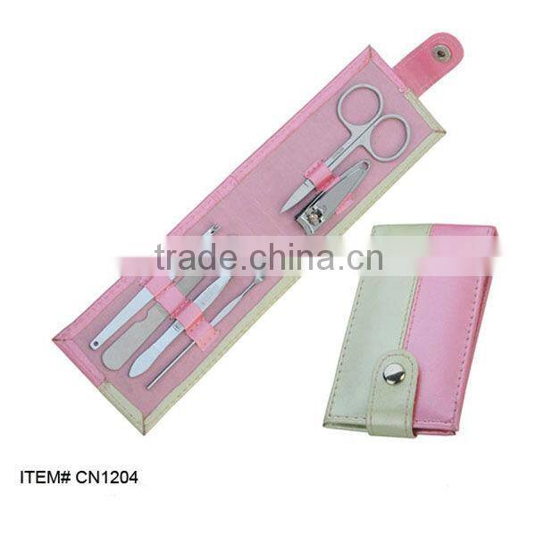 Gift manicure set in pu leather pouch
