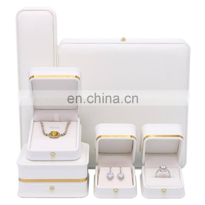 Fadeli Wholesale White Color Jewelry Boxes For  jewellery Ring Necklace Bracelet Holder Gift Packaging Box