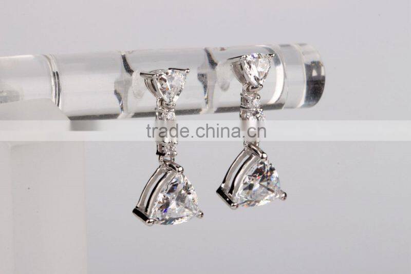 Dignity silver earring design diamond drop shape earring 2015