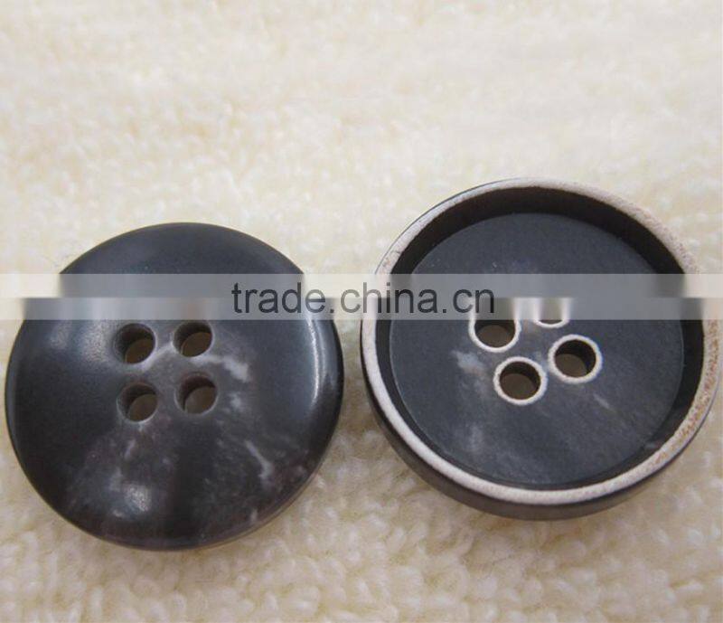Sedex Audited Factory 2 Pillar burnt rim 4 holes urea button, urea button