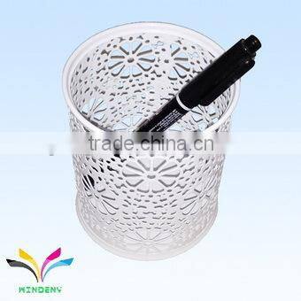 Office supplies metal counter magnetic retractable pen holder