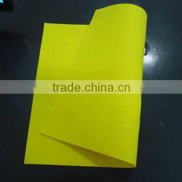 Needle punched nonwoven viscose cloth (40%viscose, 60%polyester)