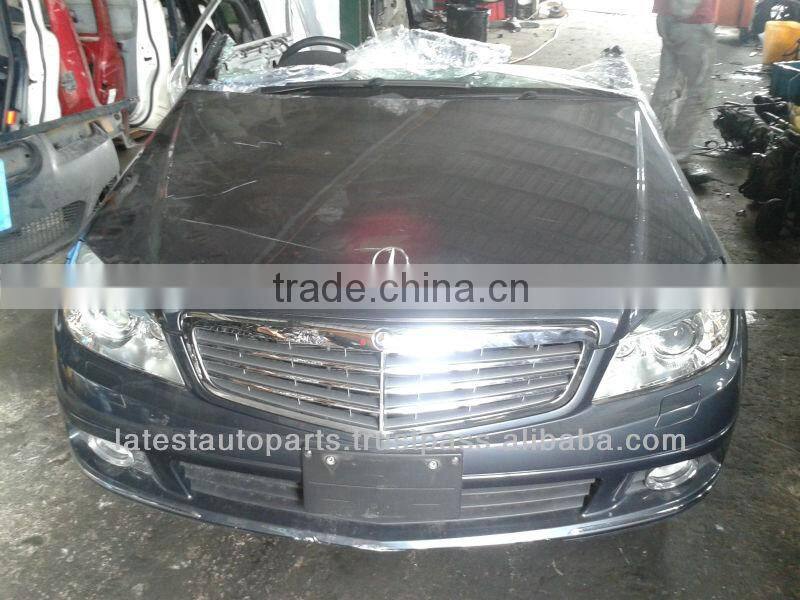 Mercedes Benz W204 Half Cut