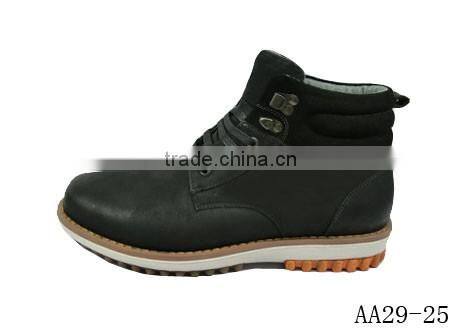 Waterproof Anti-abrasion OEM/ODM mens boots nubuck leather