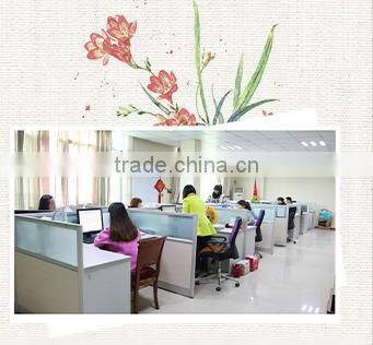 Elegant White Home Stand For Metal Candel Holder