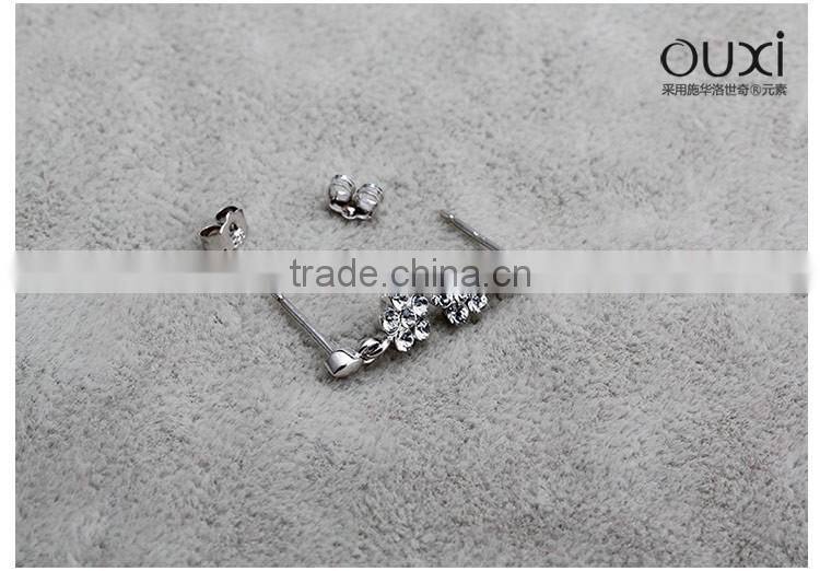 OUXI Cyrstal white elegant Silver ear stud made with Crystal Y20077