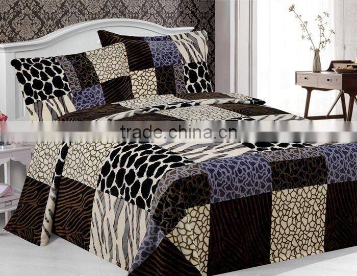 2015 new design heated square printed flannel blanket