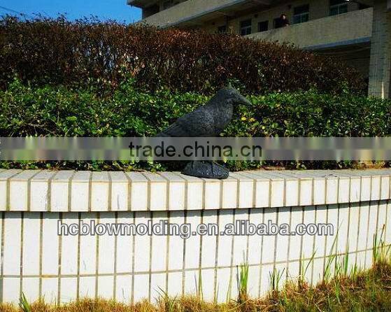 OEM Blow Molding Plastic HDPE Bird Simulation Animal Plastic Bird Decoy