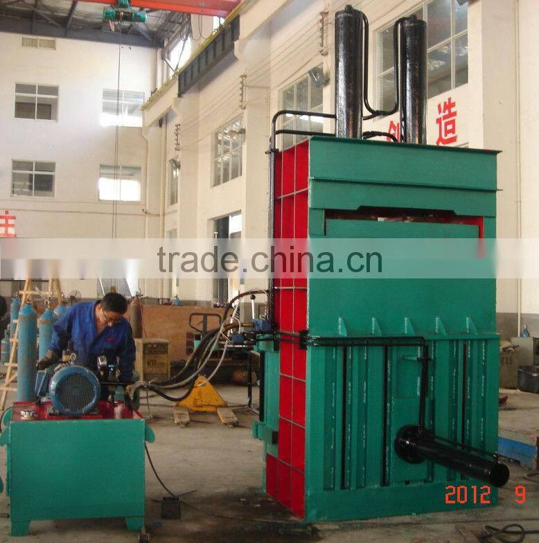Hydraulic Vertical Baling Compress Machine For Waste Paper