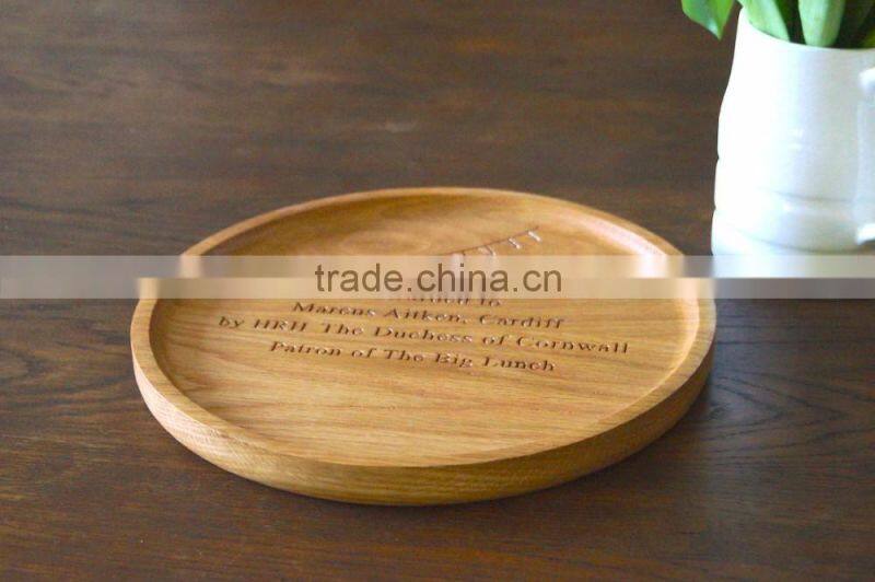 Customerization Laser Logo Round Tray Round Shape Wooden Serving Plate Wooden Fruit Plate Food Safe Varnish Rubber Wood Tray