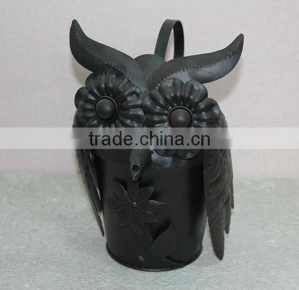 garden metal owl watering can
