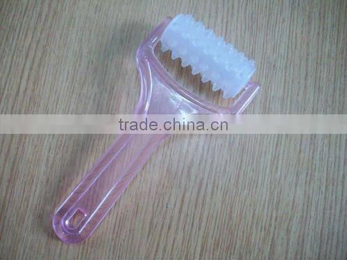 beauty plastic roll massager with waves handle