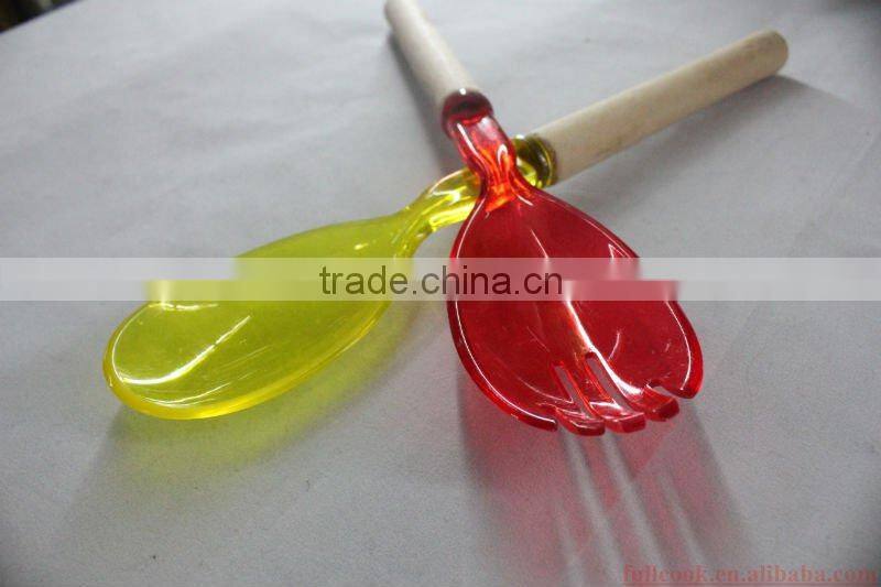 Colorful plastic salad spoon and fork w/wooden handle