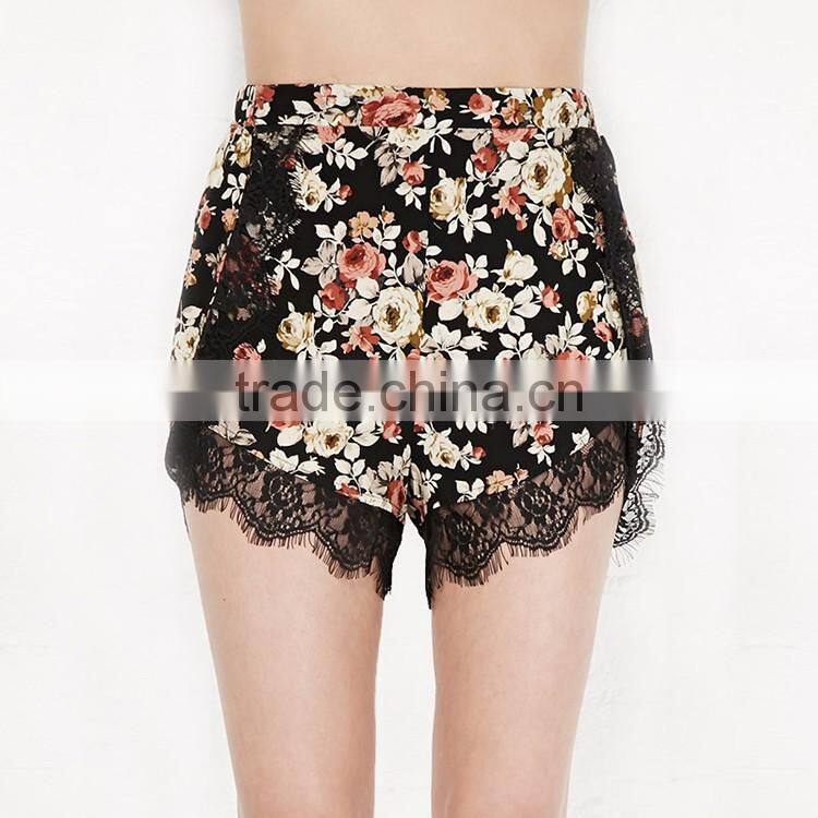 HAODUOYI Women Black Rose Print Lace Contrast Shorts